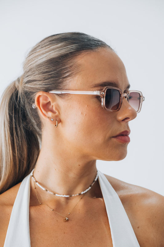Rose Fade – Transparent Nude Sunglasses