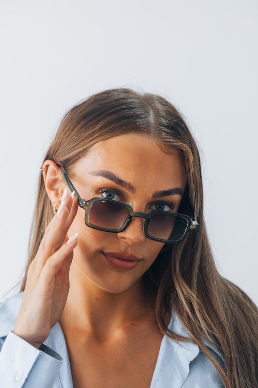 Olive Shade – Square Frame Sunglasses